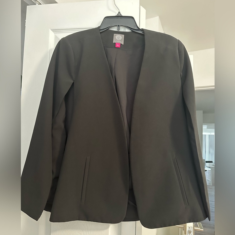 Black Vince Camuto blazer